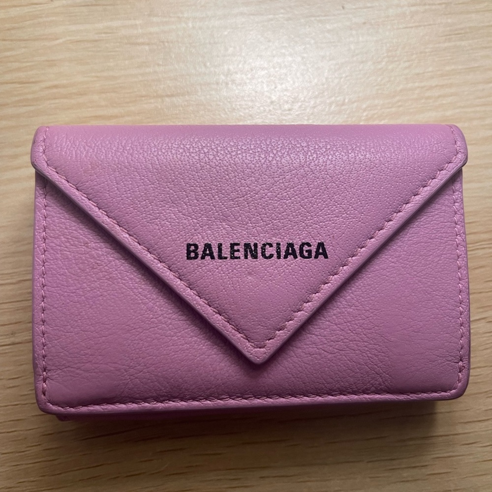 Balenziaga pink wallet